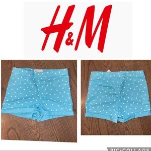 *NWT*💕H&M Girls Size 8-9Y Cute Dot Shorts💕